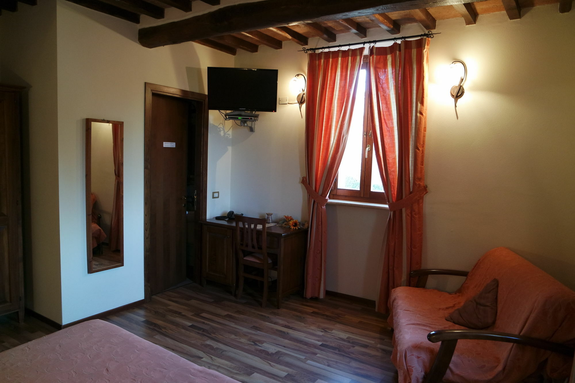 Fonte Dei Tufi Acomodação com café da manhã Siena Exterior foto